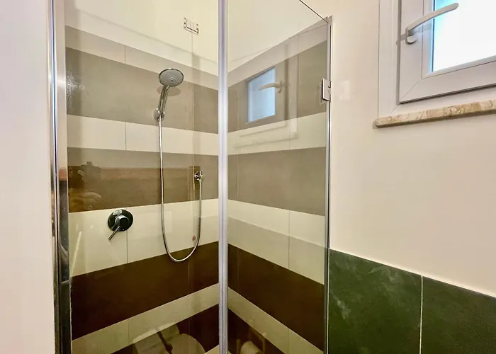 아파트 Bilocale Con Balcone E Piscina A