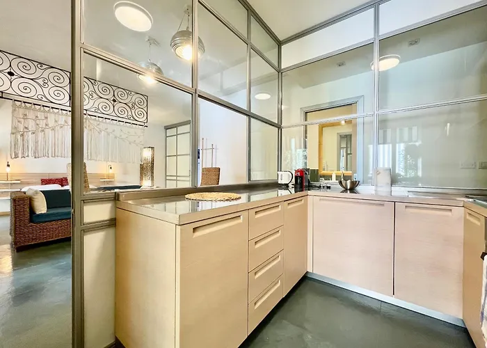 Bilocale Con Balcone E Piscina A * 리치오네