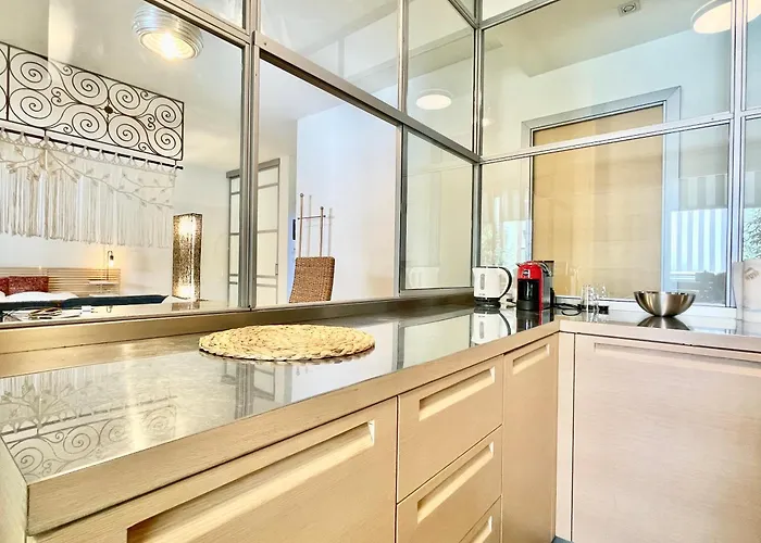 아파트 Bilocale Con Balcone E Piscina A