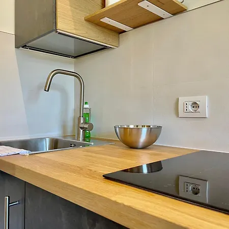 Appartement Bilocale Con Balcone E Piscina A Riccione