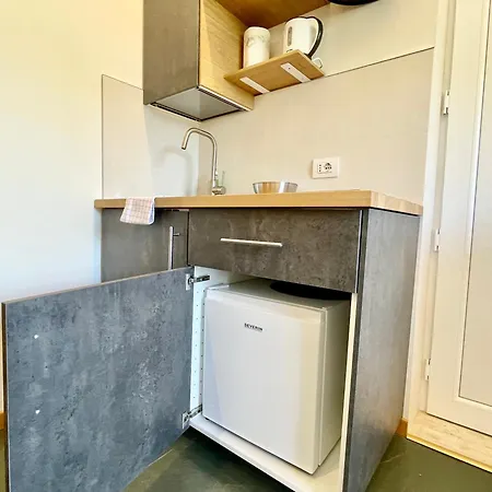 Apartament Bilocale Con Balcone E Piscina A Riccione