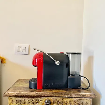 Bilocale Con Balcone E Piscina A Apartament *