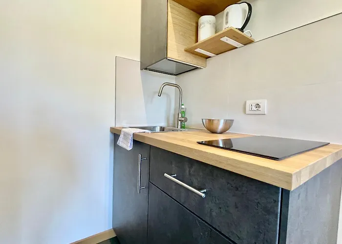 Bilocale Con Balcone E Piscina A Apartman Riccione