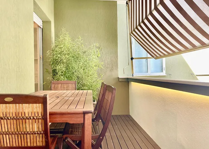 Apartman Bilocale Con Balcone E Piscina A